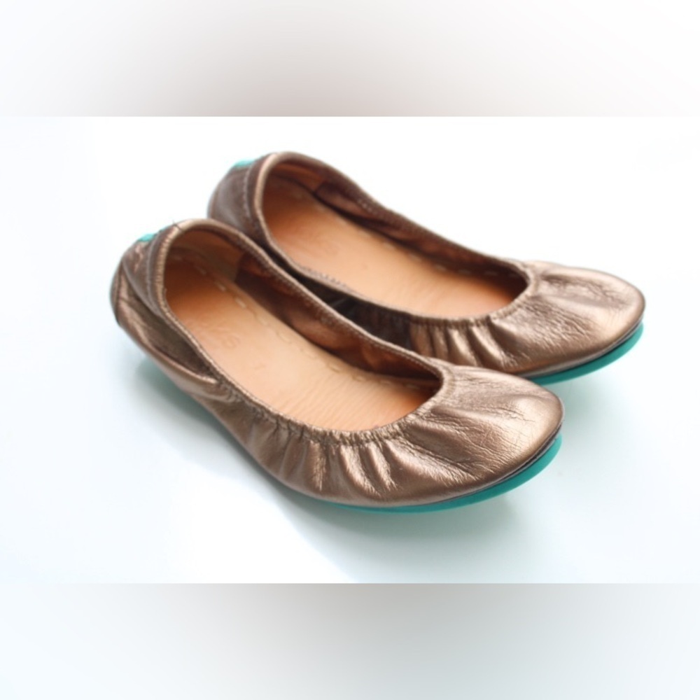 Tieks flats